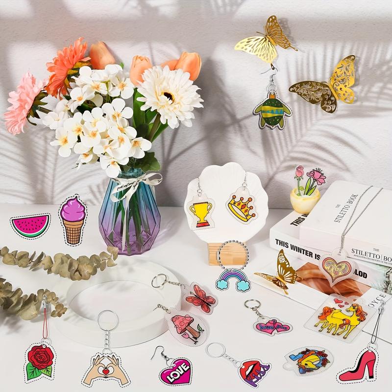 DIY Shrinky Dinks nyckelringsset – kreativ barnaktivitet och perfekt som partygåva