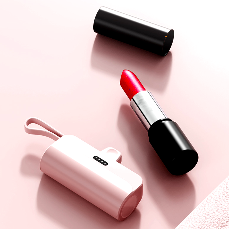 ⌛Reducerad med 67% 🔥Bärbar Powerbank med Hög Kapacitet och Inbyggda Kablar 🔋🔌 - Alltid Beredd för Laddning på Resan! 🚀