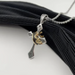 ✝️Vintage Halsband med Krona och Kors