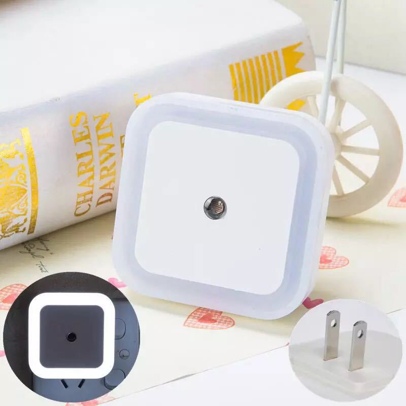 LED energibesparande lampa med smart ljussensor