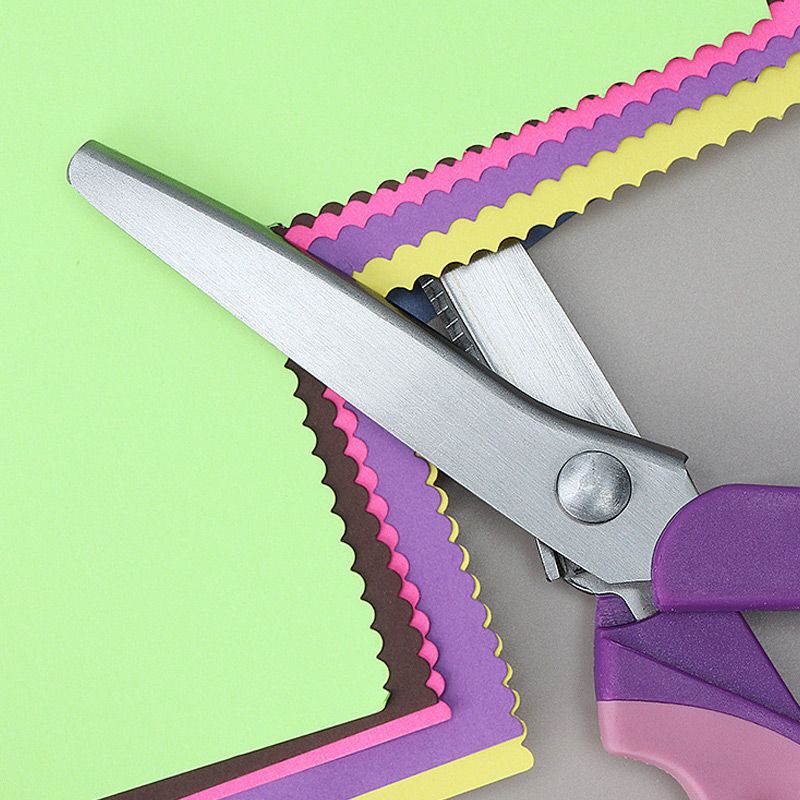 ✂️ Multifunktionell taggsax med tandade blad