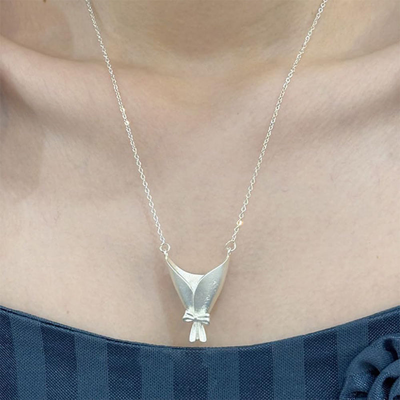 DIY-halsband med bukett