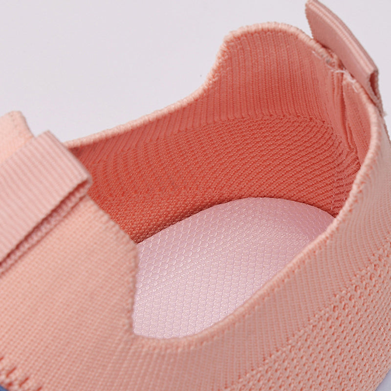 👟 50% RABATT 🌬️ | Mesh Slip-On Sneakers – Andningsbar & Fotvalvsstöd