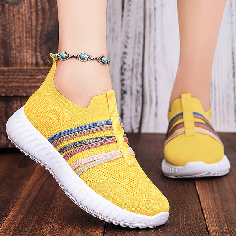 👟 50% RABATT 🌬️ | Mesh Slip-On Sneakers – Andningsbar & Fotvalvsstöd