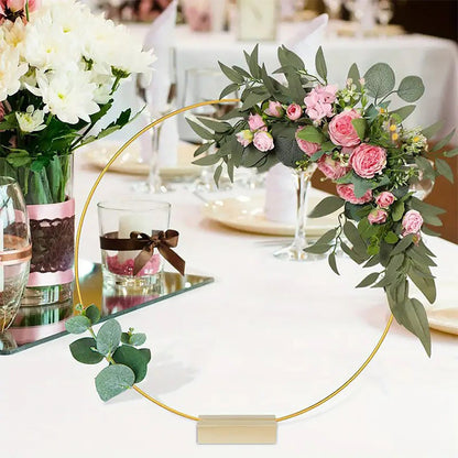 ⏳Tidsbegränsat 50 % rabatt⏰Guldfärgad blomring i metall med träbas🌸✨